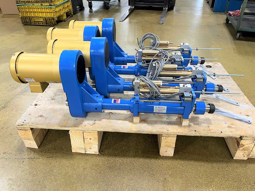 10” Stroke Drilling Units Hypneumat, Inc.